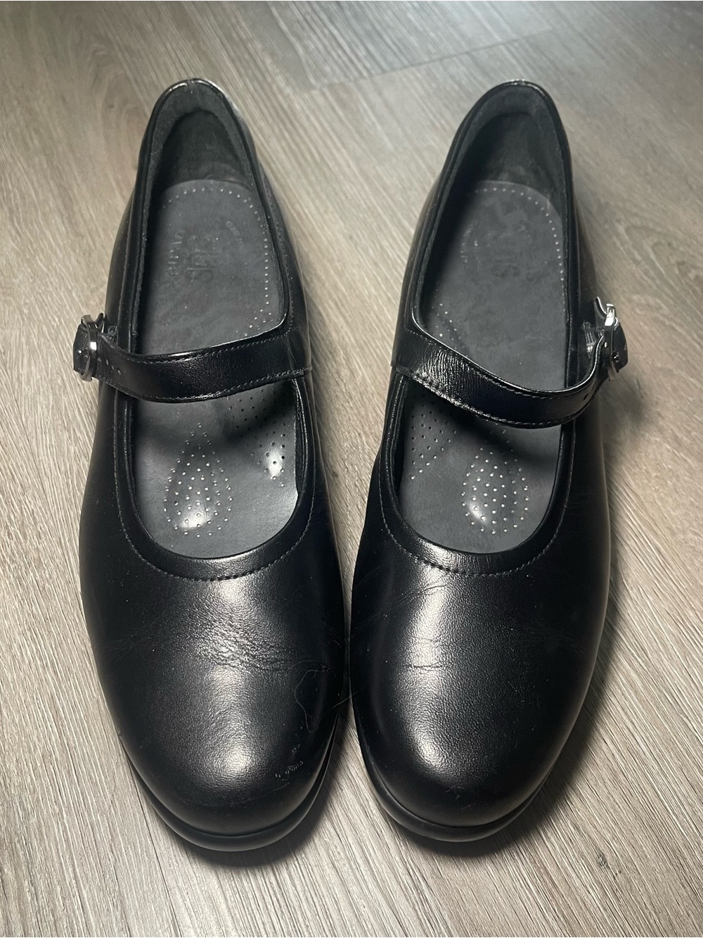 SAS Women's Maria Mary Jane Shoe Size 10 Narrow Flat Black Leather Tripad Comfy